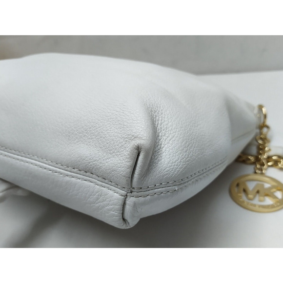 Michael Kors White Pebbled Leather Chain Strap Shoulder Bag - Picture 6 of 13